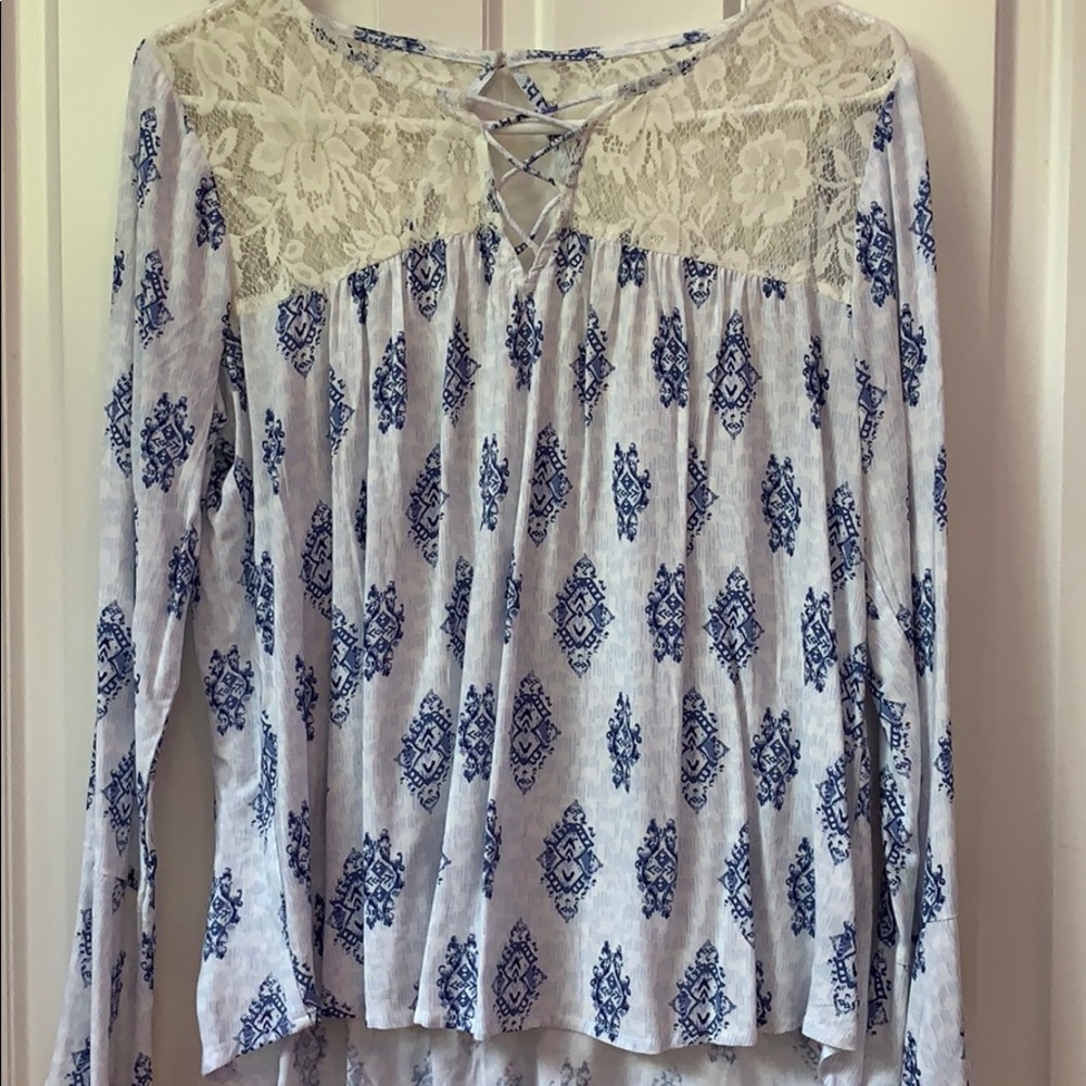 Hollister shirt